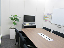 会議室、各部屋に違う植物